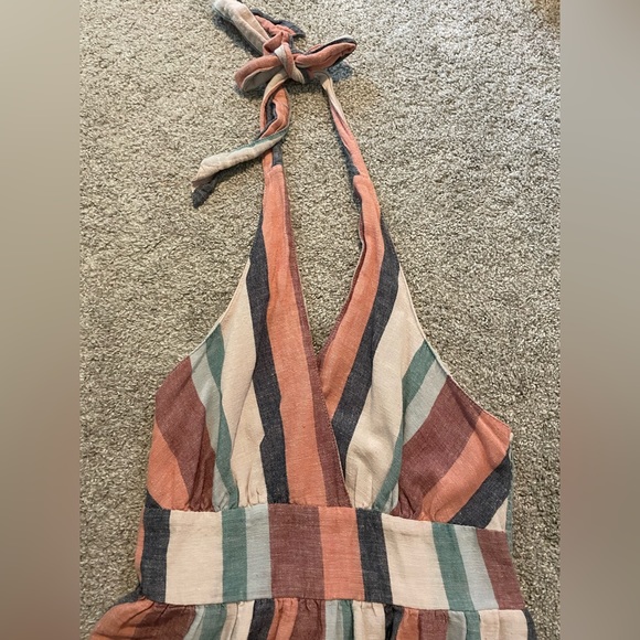 Striped, halter-styler American Eagle Dress: Size M - Picture 3 of 5
